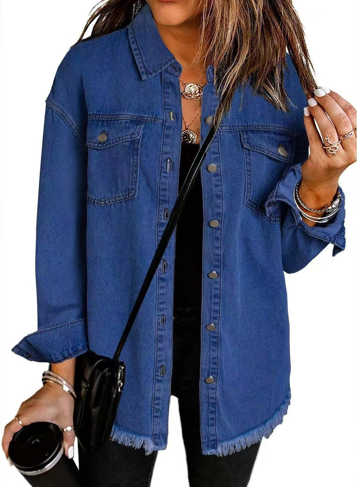 Trendige Damen Freizeitjacke: Langarm Jeansjacke mit Knöpfen und Taschen für einen lässigen Stil. Komfortabel.