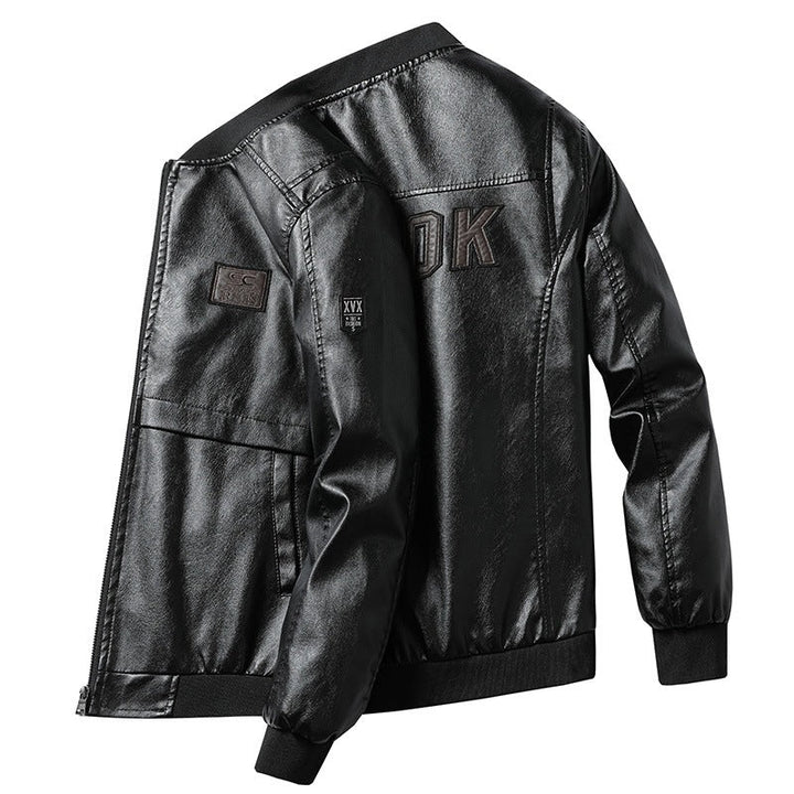 Vielseitige modische Herren Bomberjacke, für stilbewusste Männer und den urbanen Look.