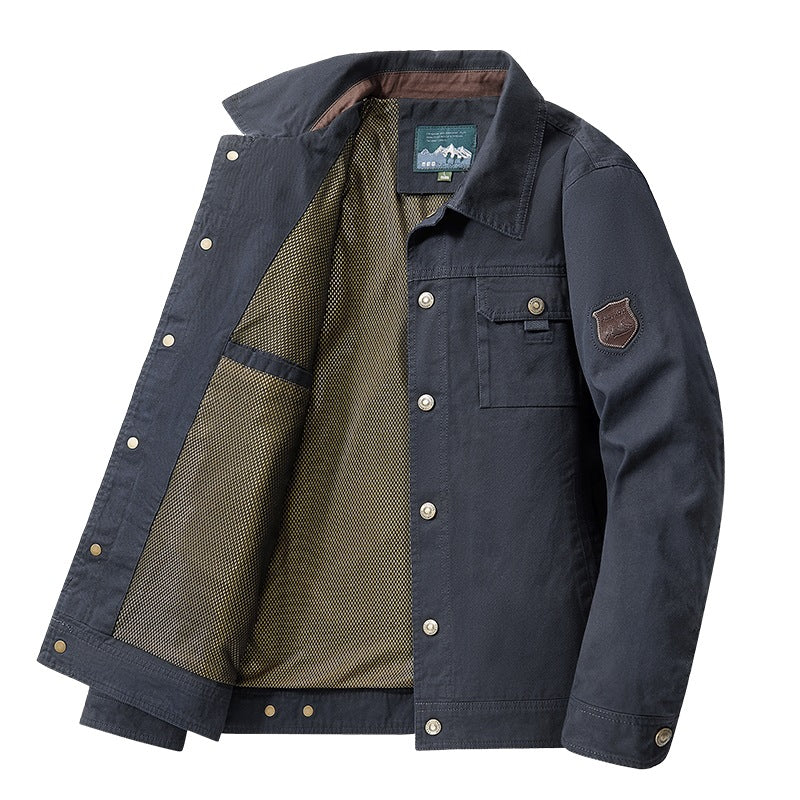 Elegante Herren Übergangsjacke für Frühling und Herbst; atmungsaktiv & alltagstauglich.