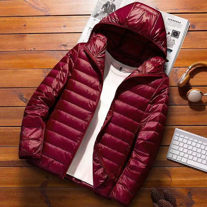 Packbare Steppjacke für Herren, ultraleicht, wärmend und winddicht, vielseitig für jede Reise.
