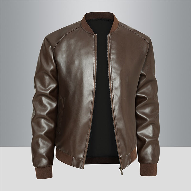 Nahaufnahme des Kragens & Reißverschlusses der eleganten Herren Bomberjacke. Klassisches Design für urbanen Look.