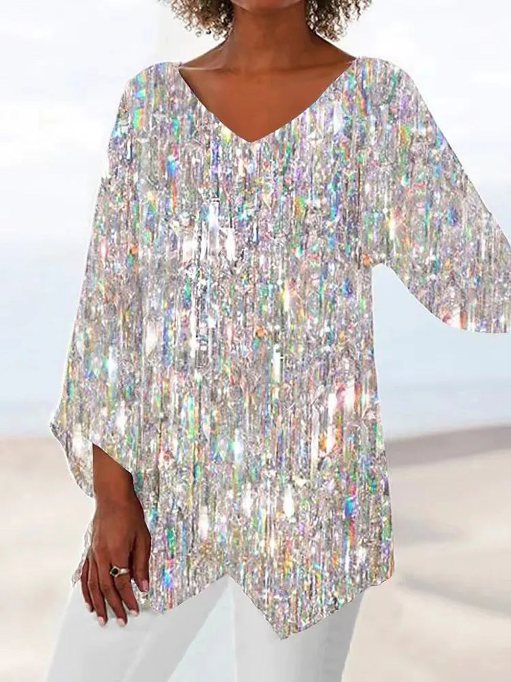 Modische Damen Tunika Bluse mit V-Ausschnitt & Glockenärmeln, glitzernd, ideal für Weihnachten & Partys.