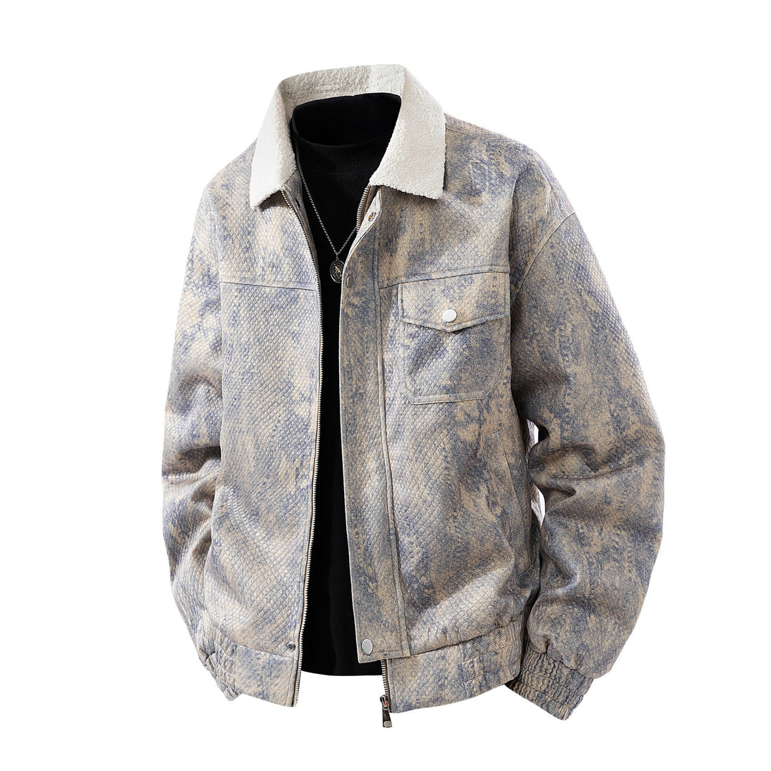 Vielseitige Herren Steppjacke mit modernen Details, ideal für Frühling & Herbst als Alltagsjacke.