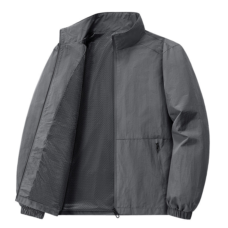 Elegante Herren Übergangsjacke, sportlich-schick. Schmaler Kragen, perfekt für Outdoor & Alltag.