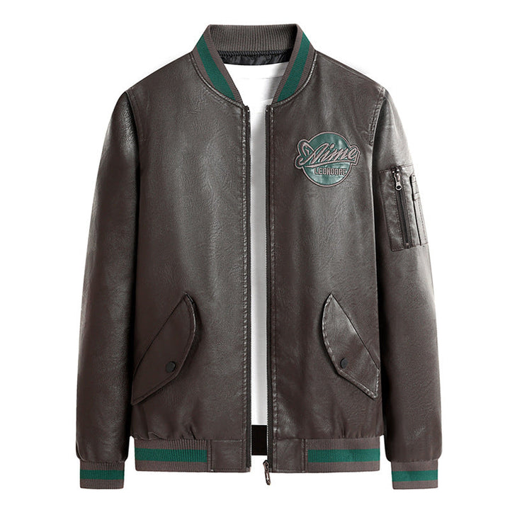 Rückansicht der Herren Bomberjacke, zeigt gerippten Kragen und Saum für einen modernen, sportlichen Stil.