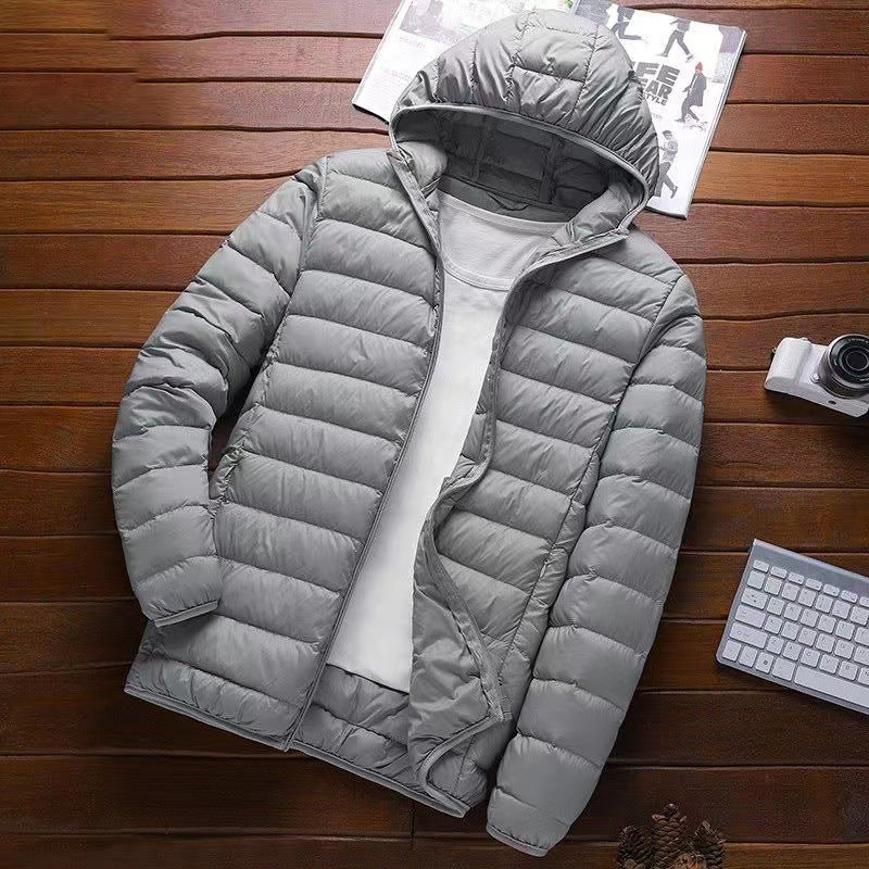 Sportliche Herrenjacke, winddicht & atmungsaktiv, perfekt für Reisen & Outdoor-Aktivitäten.