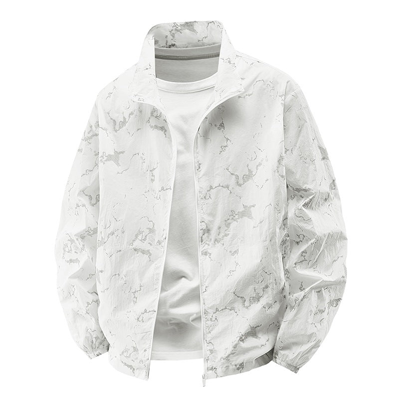 Aktive Herren Outdoor-Jacke, winddicht & leicht. Perfekt für Sport und Freizeit im Frühling oder Herbst.