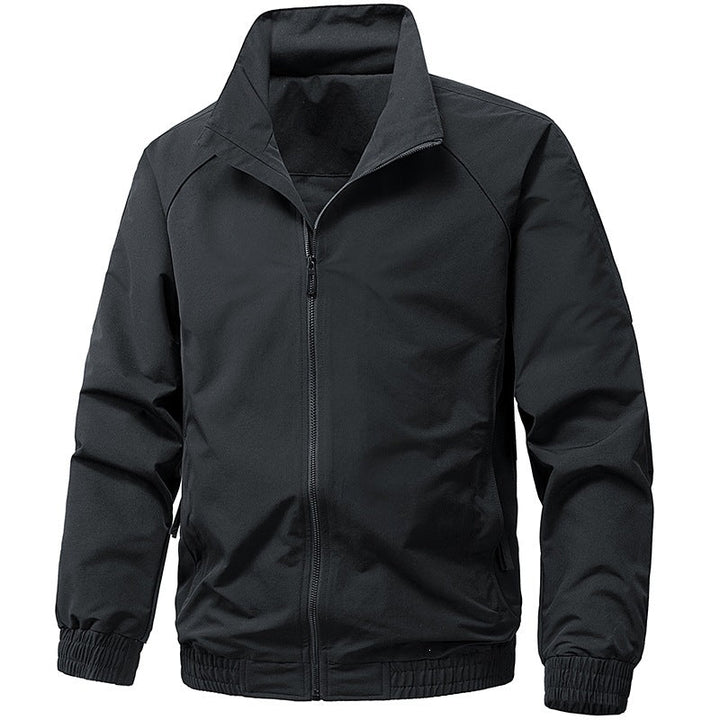 Funktionale Herren-Windjacke, perfekt als Outdoor- & Sportjacke. Winddicht, leicht & stylisch.