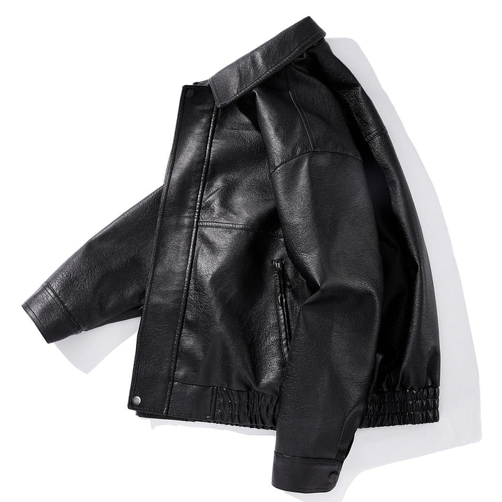 Stilvolle Herren Kunstlederjacke in Schwarz mit Elastikbund, perfekt für den modernen Mann und jede Gelegenheit.
