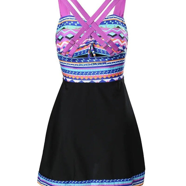 Bequemer Damen Tankini Zweiteiler mit verstellbaren Trägern. Stilvolle schwarze Strandmode für Pool und Sommer.