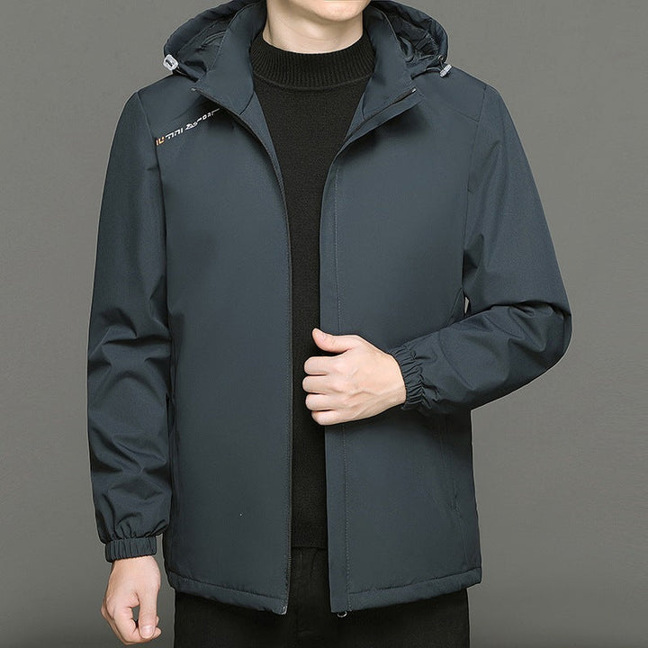 Casual Herrenjacke für Frühling & Herbst, wasserdicht, atmungsaktiv und reisefreundlich.