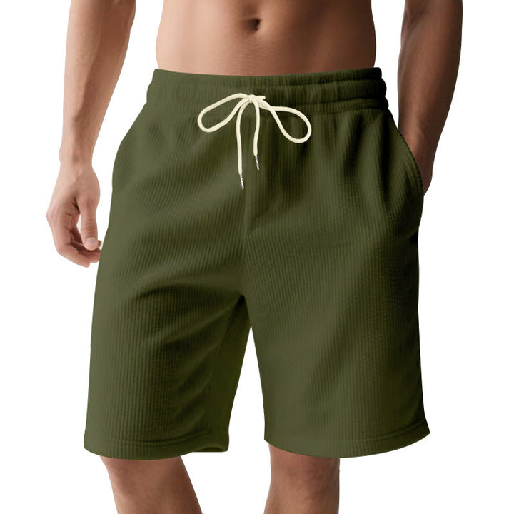 Rückansicht: Schwarze Herren Bermudashorts mit einfacher Rückseite.