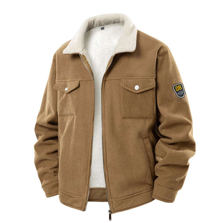Stilvolle Herren Cordjacke khaki mit weichem Futter. Perfekt als Freizeit- und Outdoorjacke für kühle Tage.