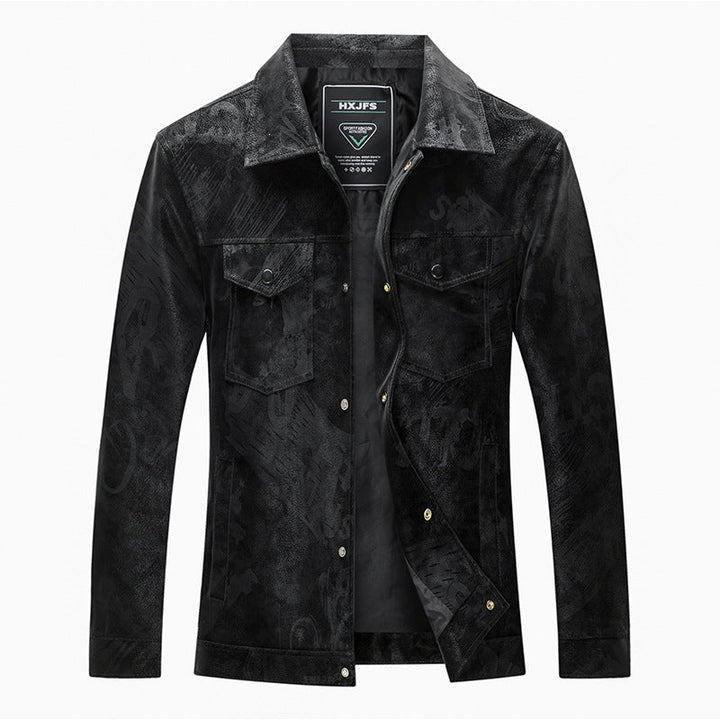 Hochwertige Herrenmode: Übergangsjacke mit klassischer Knopfleiste für lässig-eleganten Look.