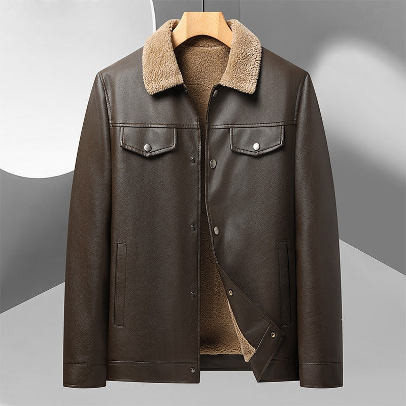 Braune Leder-Look Herrenjacke, warm gefüttert, perfekt als Herbst- oder Winterjacke.