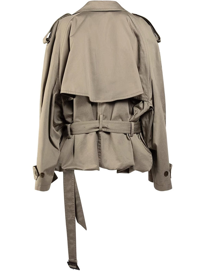 Vielseitige Damen Übergangsjacke im Trench-Stil, modern & chic für elegante Freizeit-Outfits.