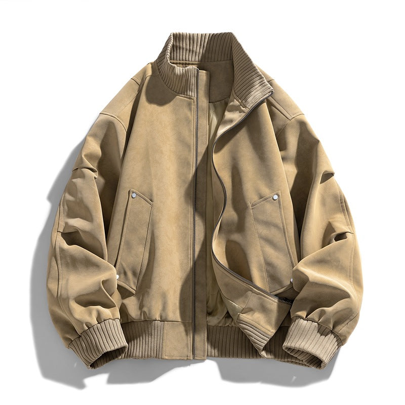 Stylische Herren Bomberjacke für den urbanen Alltag, bequem und casual für den modernen Mann.