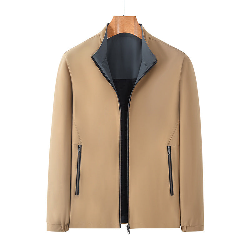 Modische Herren Outdoorjacke, wasserdicht und atmungsaktiv, perfekt für Wanderungen und Freizeit.