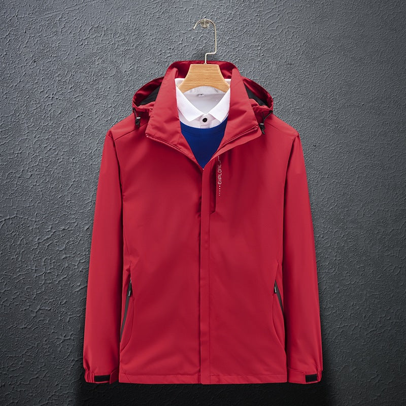 Flexible Herren Outdoorjacke, atmungsaktiv und wasserabweisend. Geeignet als Sport- & Übergangsjacke.