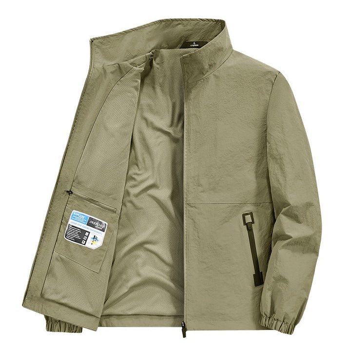 Robuste Herren Wanderjacke, atmungsaktiv und leicht, perfekt für Outdoor-Abenteuer.