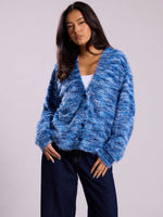 Blau