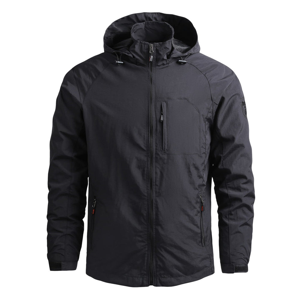 Moderne Herren Outdoorjacke Dunkelblau mit Stehkragen; atmungsaktiv & ideal für Sport und Freizeit.