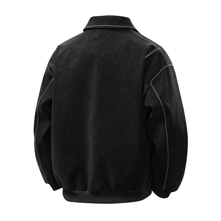 Schwarze Herren Ganzjahresjacke mit vielen Taschen, stilvoll und praktisch für jede Gelegenheit.