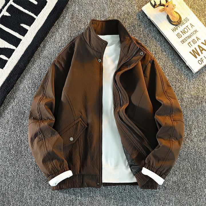 Herren leichte Übergangsjacke in Dunkelblau, sportlich-lässig für Frühling & Herbst, ideal für den Alltag.