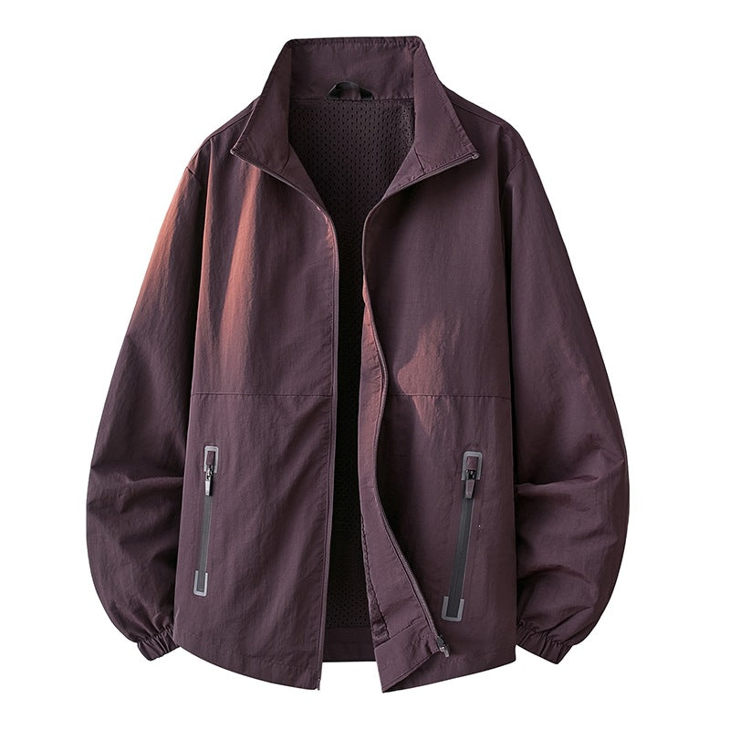 Herren Outdoor-Jacke, funktional & robust, ideal für wechselhaftes Wetter und aktive Tage in der Natur.