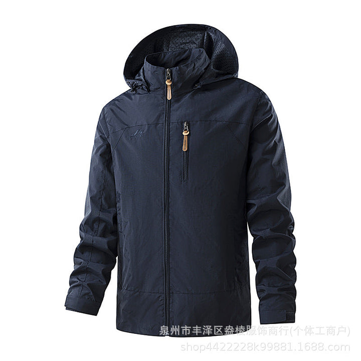 Übergangsjacke für Herren, leicht & wasserabweisend. Perfekt für Sport und Freizeit an kühleren Frühlings- & Herbsttagen.