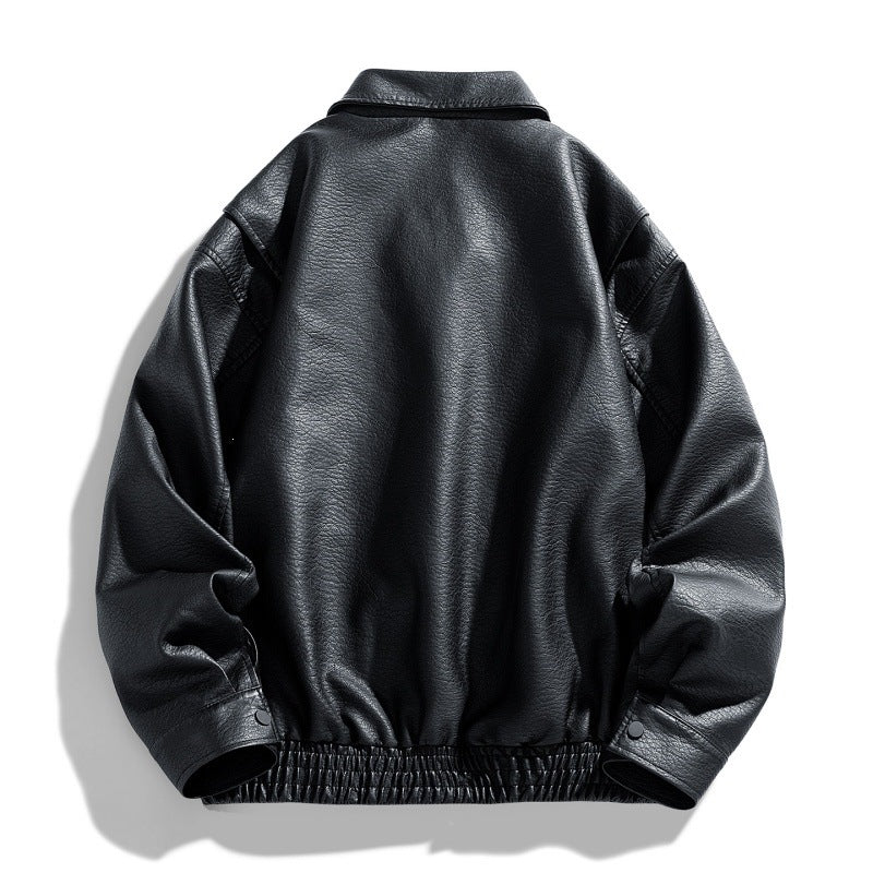 Modische Herrenjacke mit durchgehendem Reißverschluss, lässiger Look für Frühling und Herbsttage.