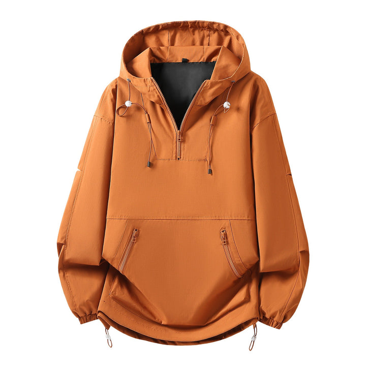 Übergangsjacke Herren: Ultraleichter Windbreaker in Karamell für Frühling & Herbst. Komfortable Freizeitjacke.