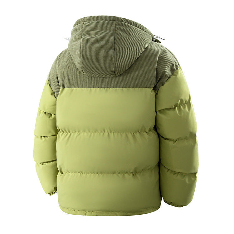 Robuste Herren Kapuzenjacke, warm & funktional. Modische Steppjacke für Outdoor-Abenteuer im Winter.