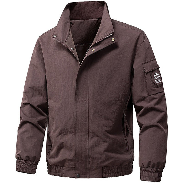 Übergangsjacke Herren: funktional, leicht & stylisch. Perfekt für Freizeit, Sport & Outdoor.