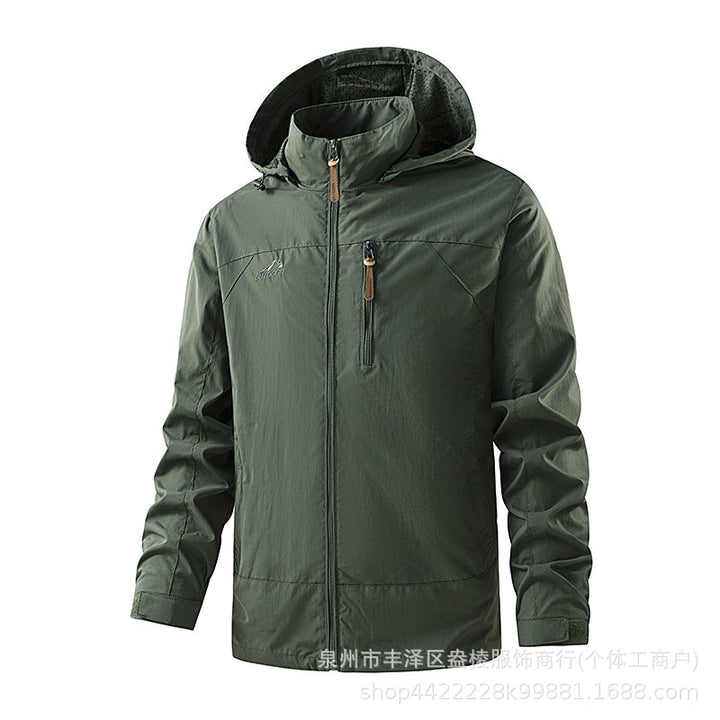 Aktive Herren Leichtjacke, wetterfest & atmungsaktiv. Ideal für Outdoor, Sport und Alltag im Frühling und Herbst.