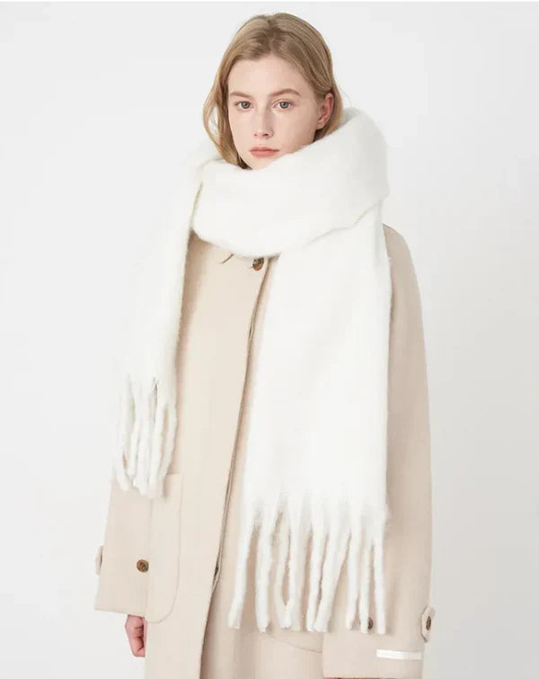Damen Winterschal, warm & stilvoll, ideal für kalte Tage.