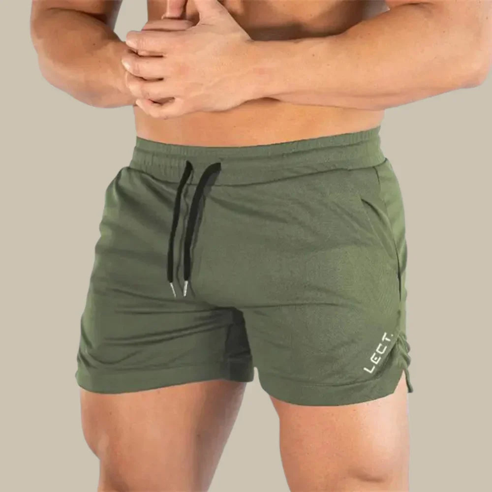 Komfortable Herren Badehose, schnelltrocknend für Strand & Pool. Perfekte Strandmode für den Sommerurlaub.