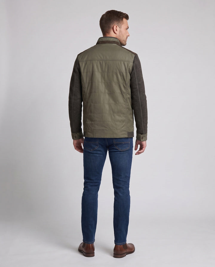 Casual Herren Hybridjacke, gesteppt mit Kontrastärmeln. Perfekte Stadtjacke & Freizeitjacke für die Übergangszeit.