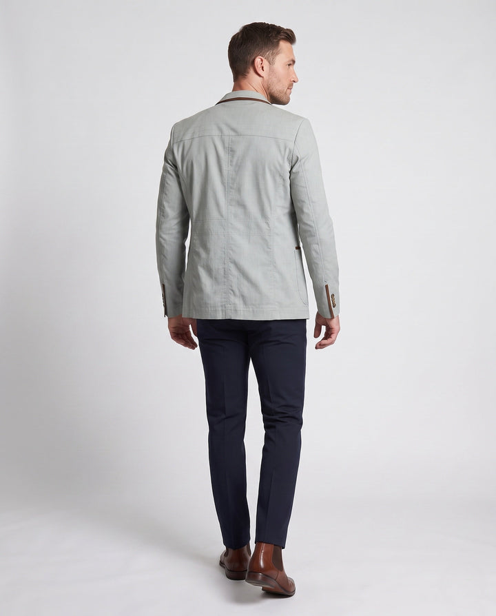Stylischer Herren Blazer, perfekt für Smart Casual Looks. Eleganter, leichter Blazer für moderne Herrenmode.