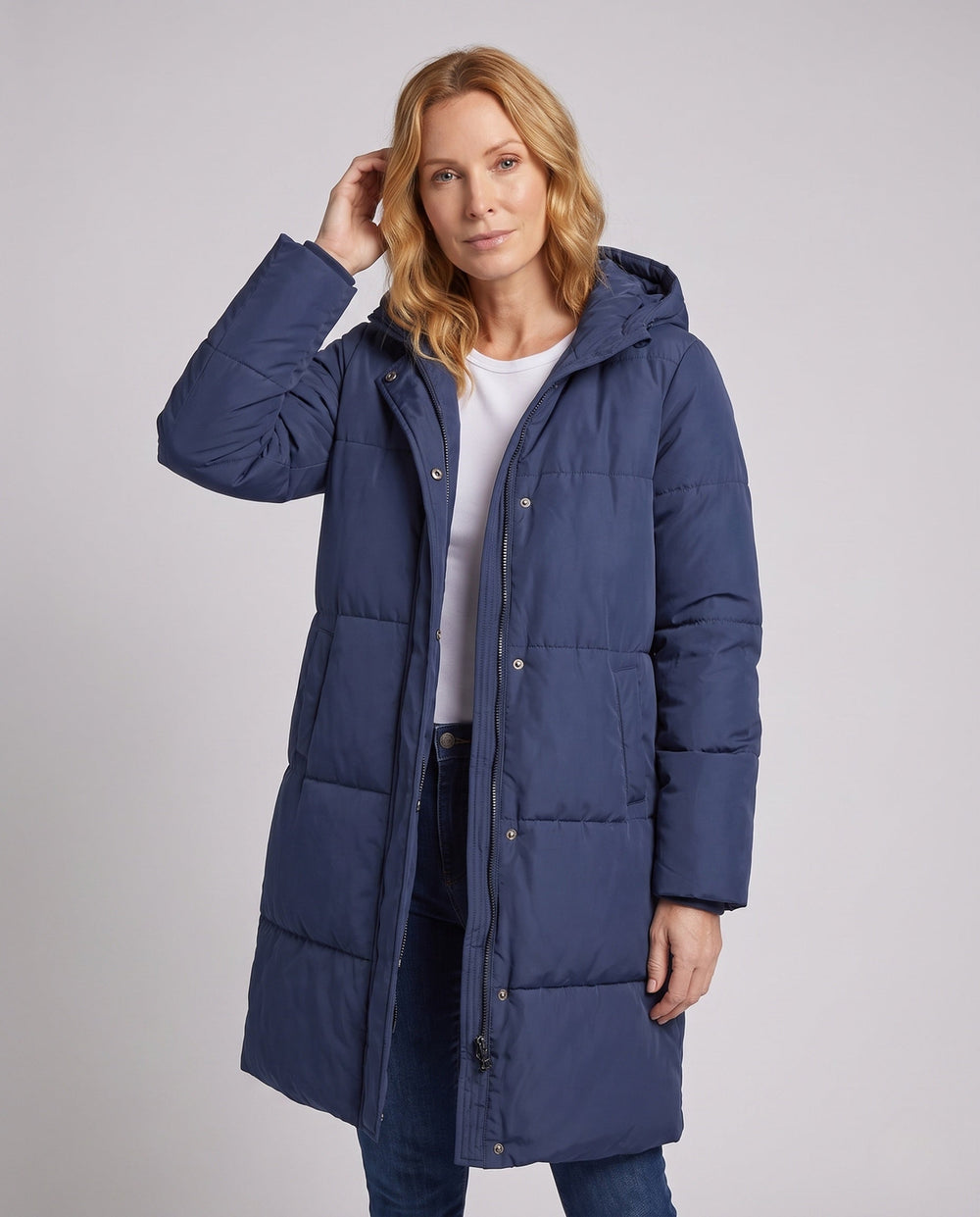 Stilvoller Damen Winter-Steppmantel, dick gefüttert, mit Kapuze; ideal für Kälteschutz und Outdoor-Mode.