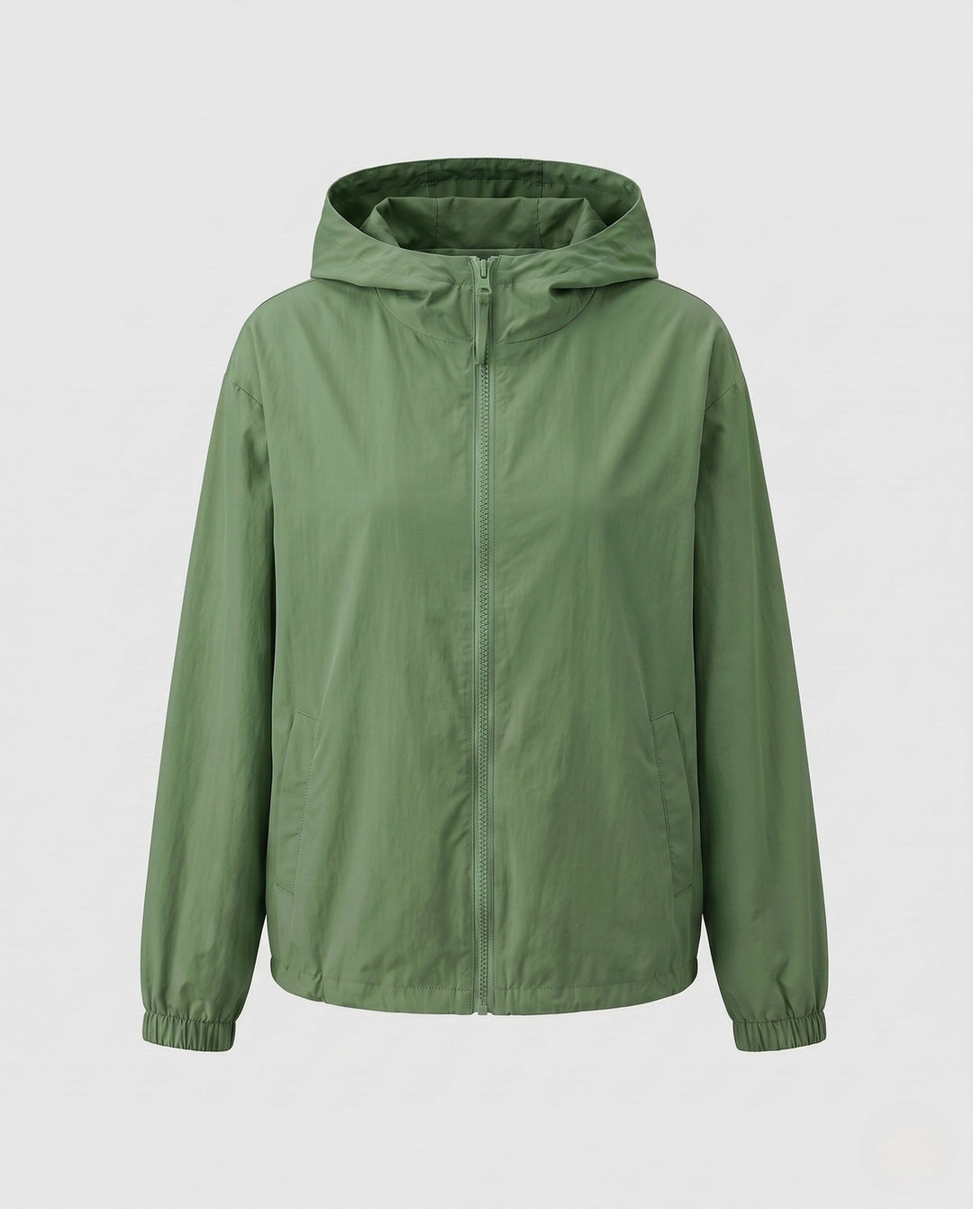 Gemütlicher Damen Hoodie, als Reißverschlussjacke mit Kapuze. Modische und praktische Alltagsmode für Damen.