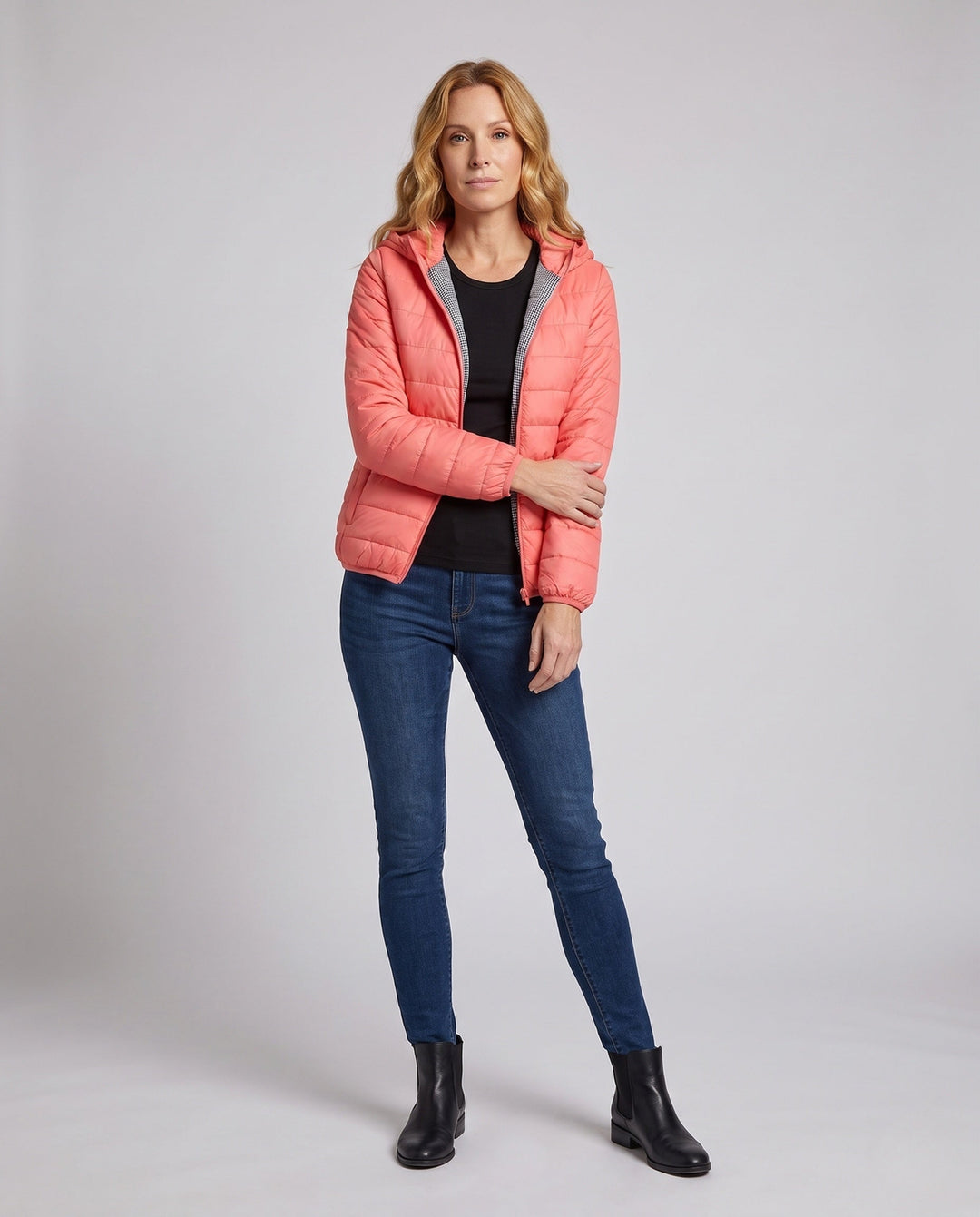 Damen ultraleichte Slim Fit Kapuzenjacke, Schwarz, ideal für Frühling & Herbst Outdoor-Aktivitäten & Komfort.