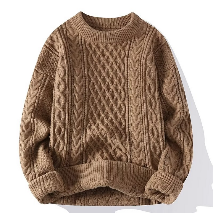 Detailansicht: Hochwertiger Damen Strickpullover mit auffälligem Zopfmuster. Perfekt für die Wintergarderobe.