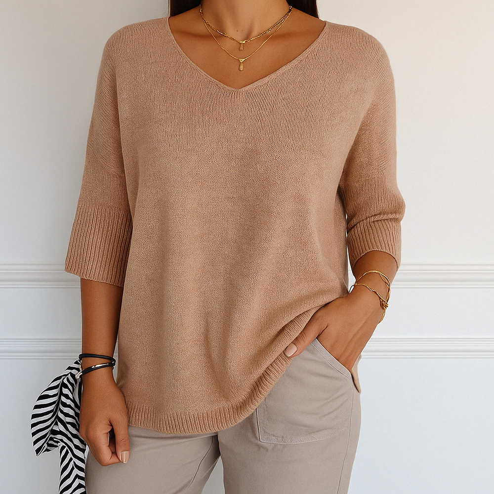 Lässiger Damen Kurzarm-Pullover mit V-Ausschnitt. Komfortabel und vielseitig für Freizeit und Frühling.