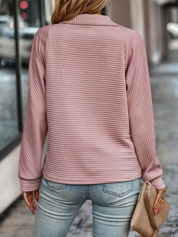 Zeitloser Damen Pullover mit Stehkragen, Troyer-Design, für modische Herbst & Winter Looks.