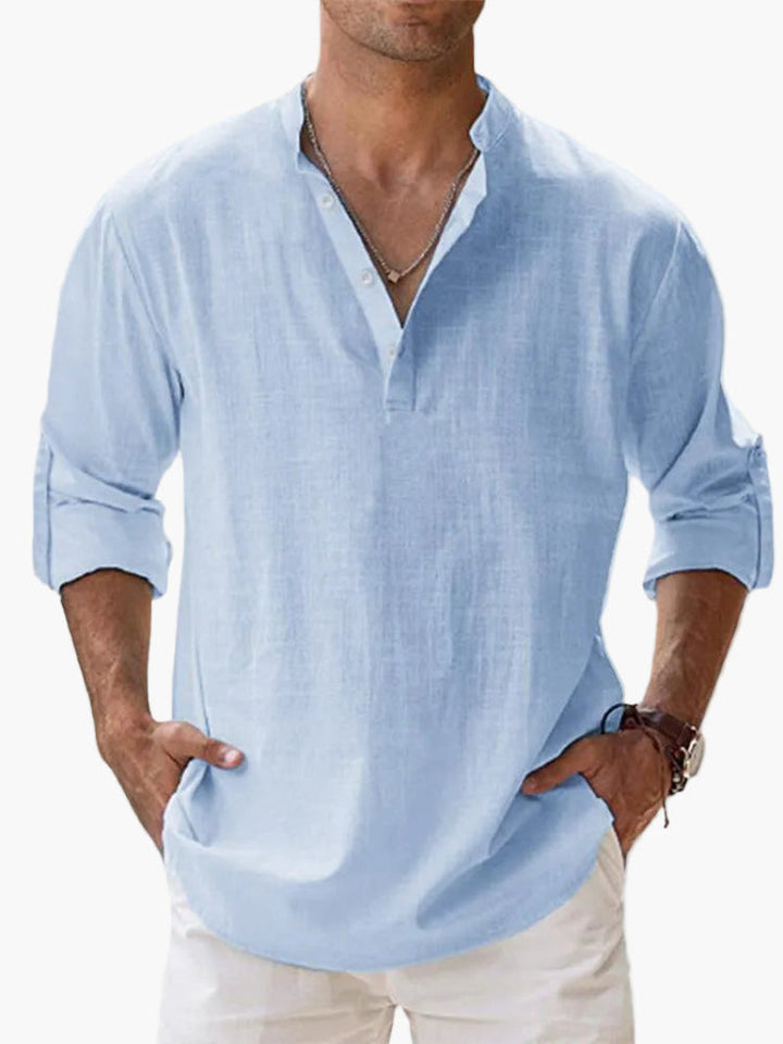 Herren Freizeithemd mit Henley-Ausschnitt & Krempelärmeln in lässiger Eleganz für Freizeit & Urlaub.