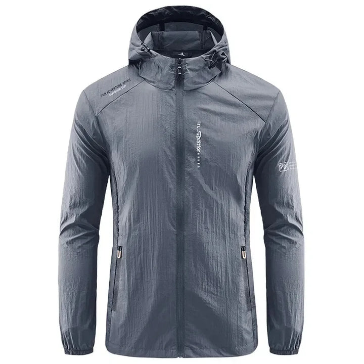 Robuste Herren Outdoorjacke, wasserdicht, ideal für Wanderungen und Freizeitaktivitäten im Freien.