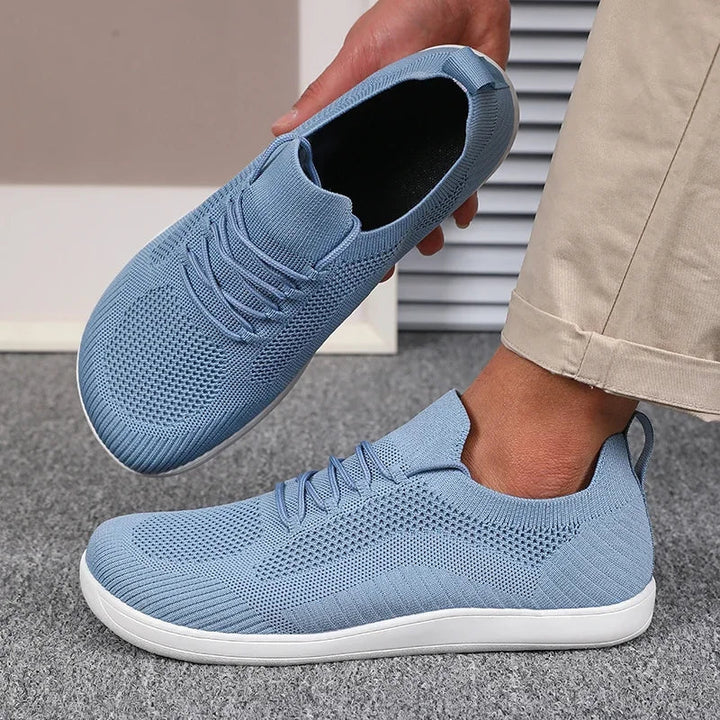 Atmungsaktive Herren Outdoorschuhe, breite Zehenbox, gepolstert, für ultimativen Komfort.