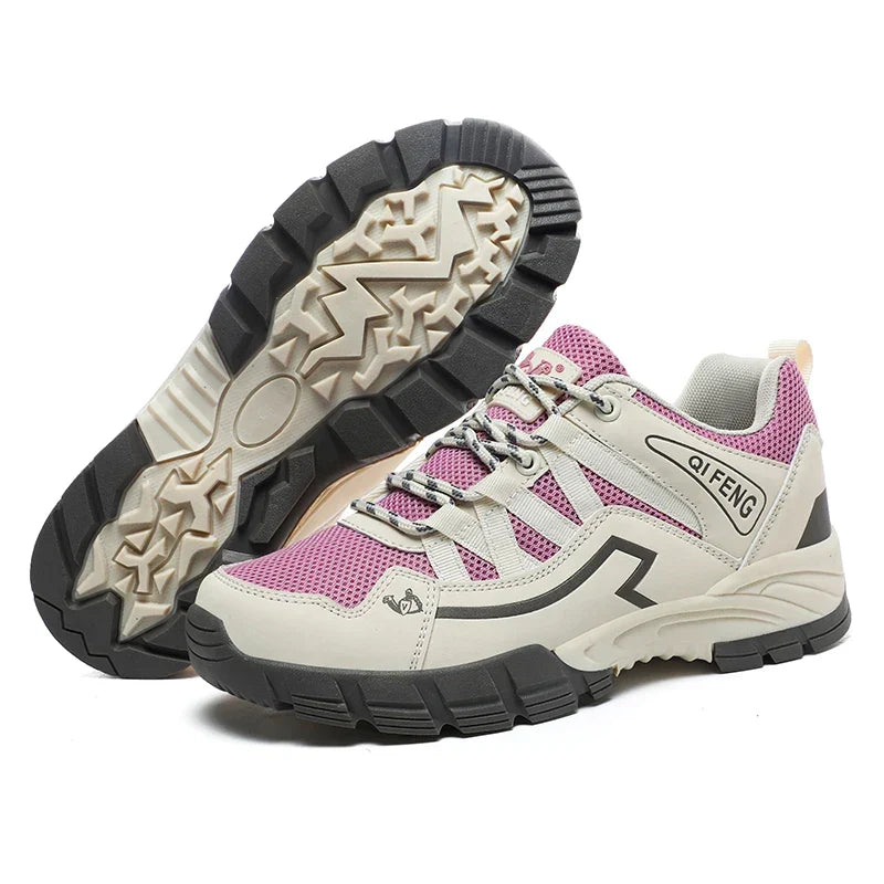 Ergonomisch geformte rosa-weiße Damen Outdoor Schuhe, speziell für den Komfort von Frauen.