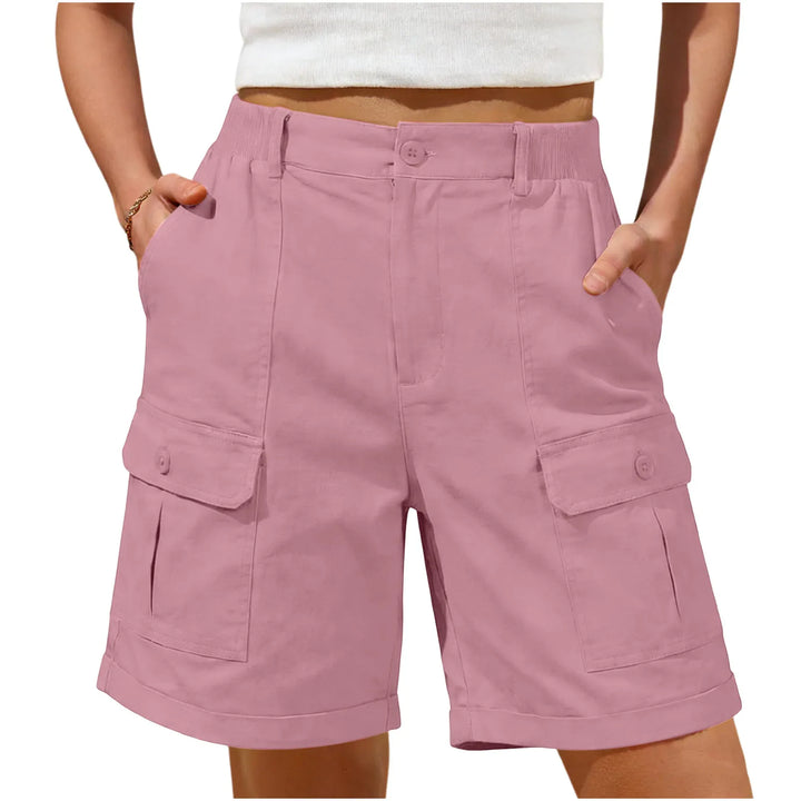 Freizeit High-Waist Shorts für Damen aus Jeansstoff, atmungsaktiv & bequem.